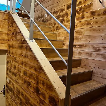 Au Pied Du Mont * סן-מוריס-סור-מוסל