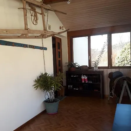 Au Pied Du Mont * סן-מוריס-סור-מוסל