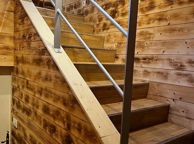 Au Pied Du Mont * Saint-Maurice-sur-Moselle